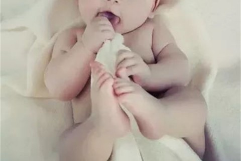 夏季怎么穿可以避免沈阳捐卵宝宝感冒受凉？生病要怎么穿？